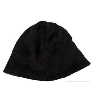 Envision Avenue Black Soft Very Light Faux Fur Beanie